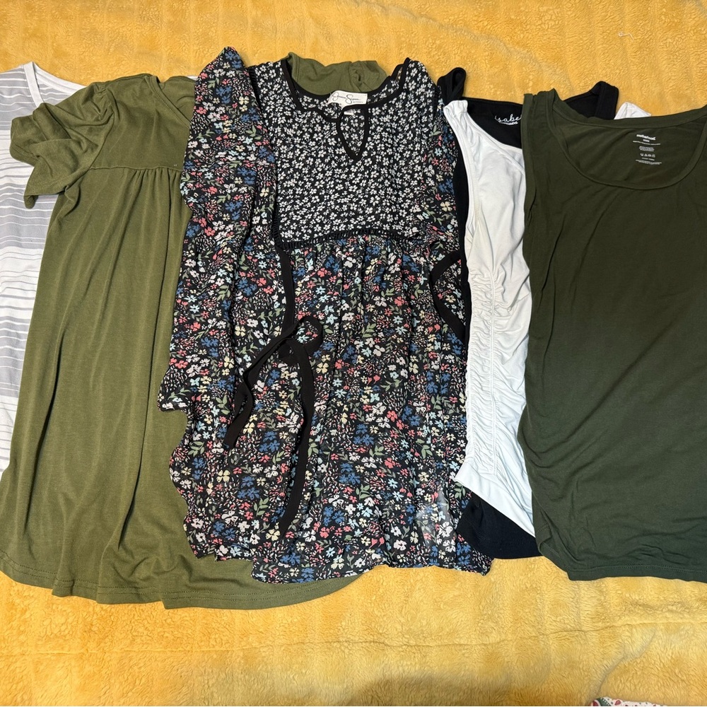 Maternity shirt bundle